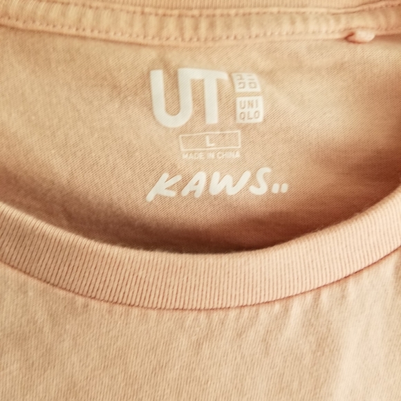 Kaws + Uniqlo Companion Pink Tshirt - Picture 6 of 7